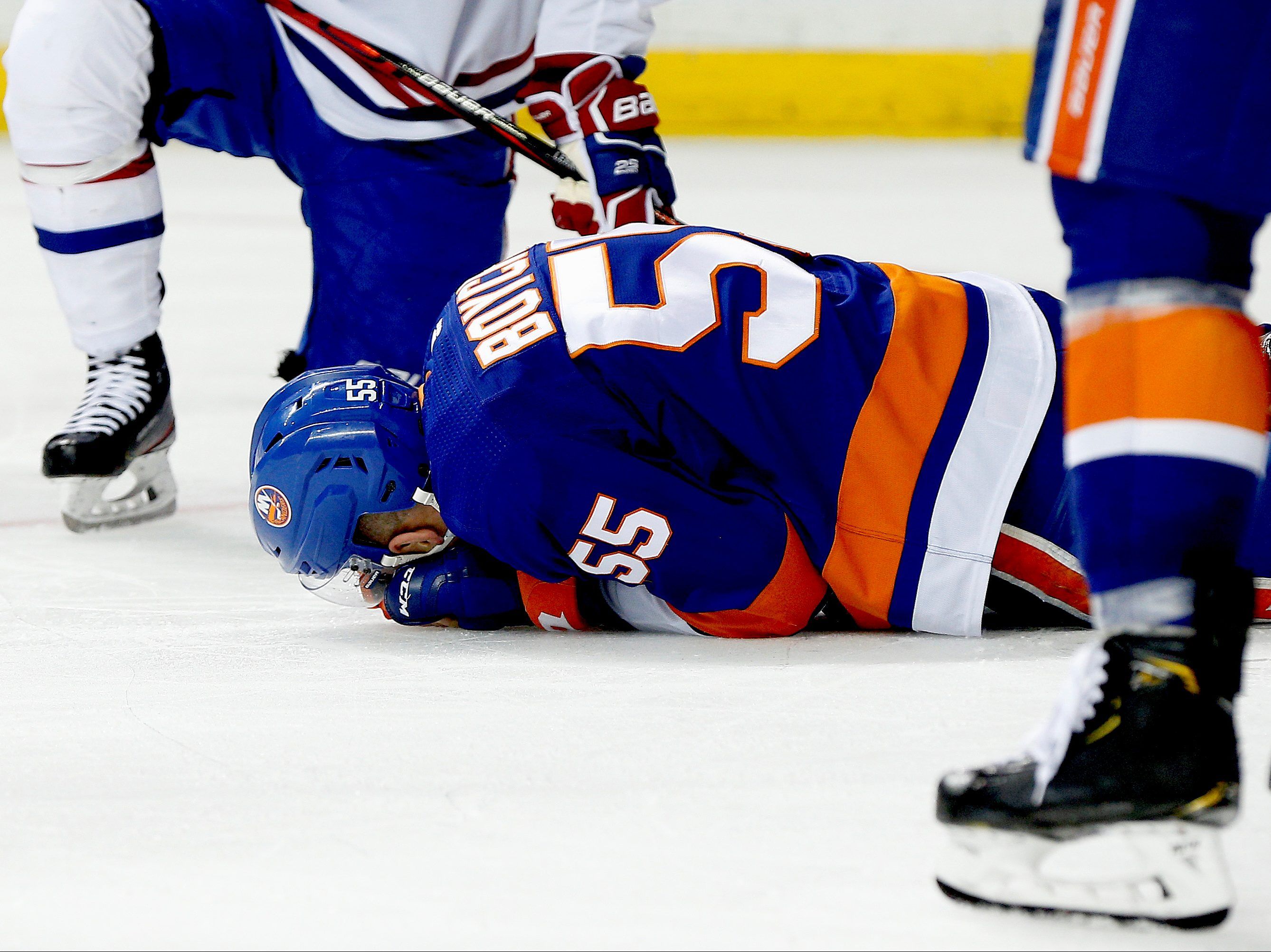 Islanders' Boychuk gets 90 stitches to 