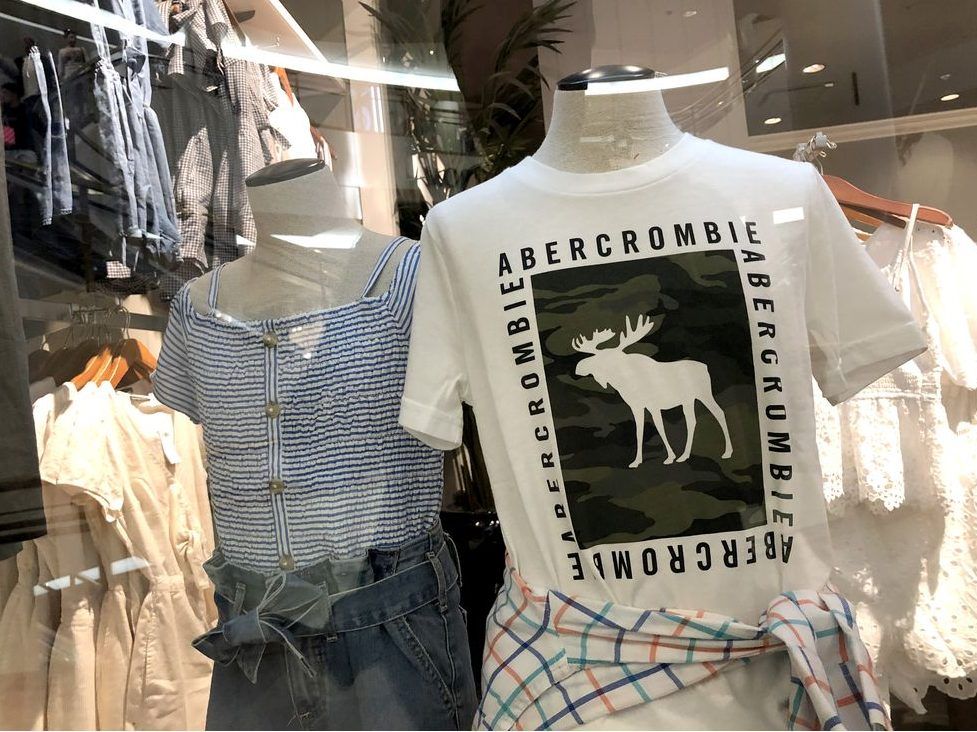 abercrombie montreal outlet